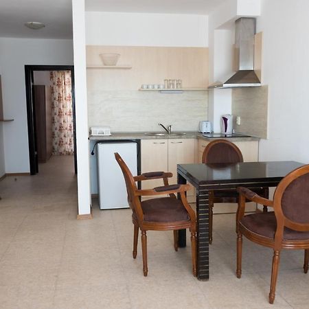 Vm Apartments Robinson Beach Pomorie Luaran gambar