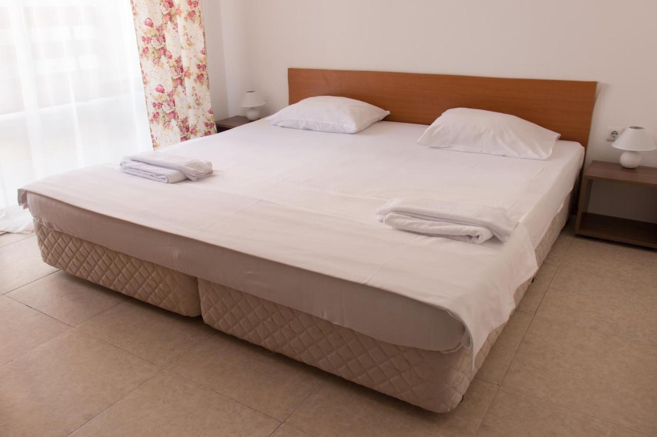 Vm Apartments Robinson Beach Pomorie Luaran gambar